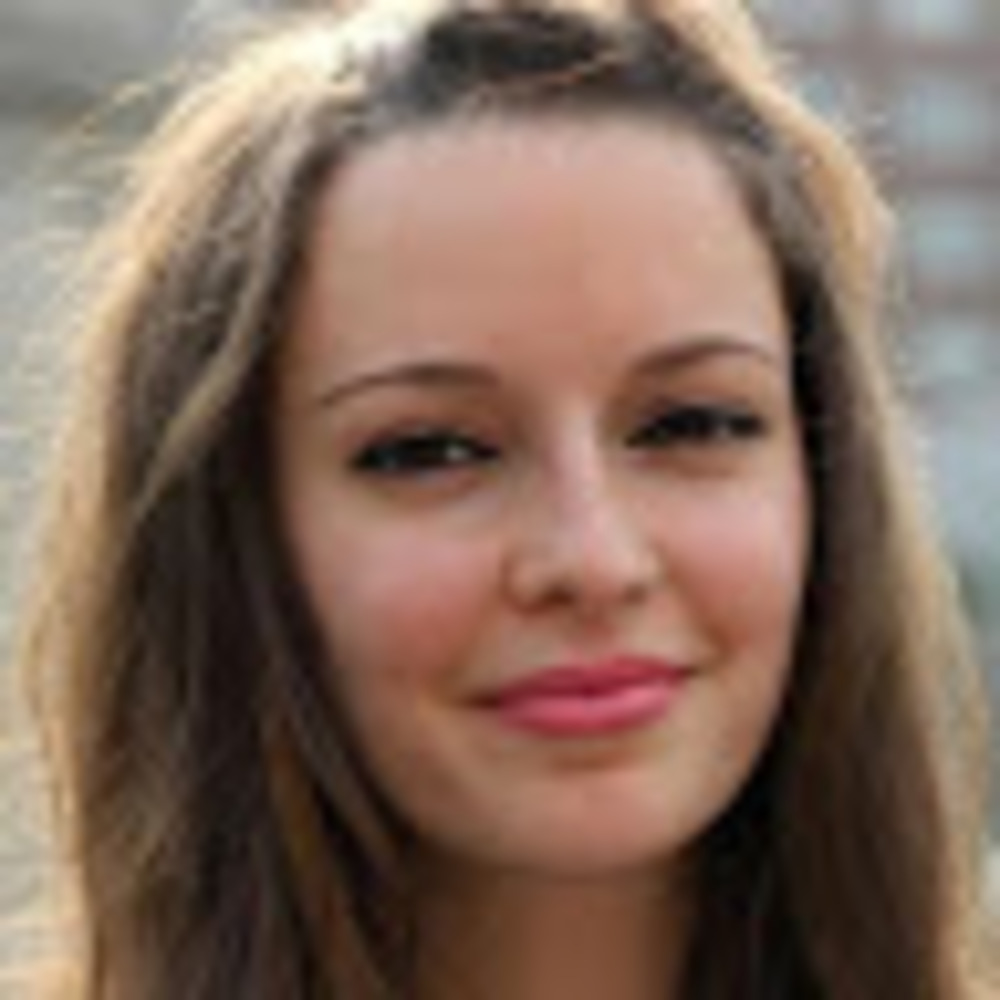 Meet your Posher, Ines